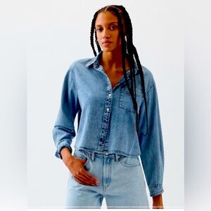 GAP Cropped Denim Shirt